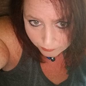 Meet your Posher, Leigh